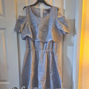 3/$16🎁 &merci Striped Cold Shoulder Dress Elastic Waist Gingham Sz M